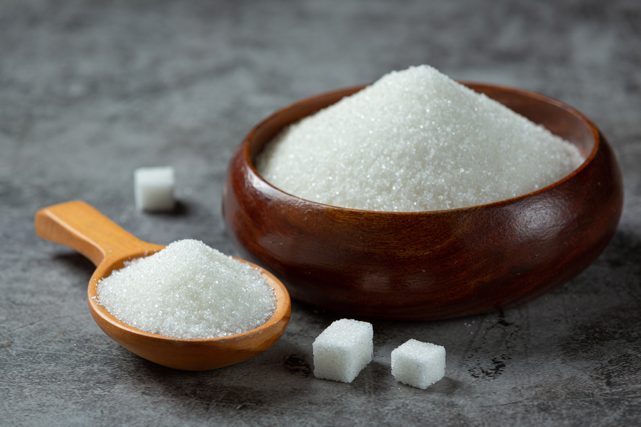 Диетолог советует ограничить употребление сахара до минимума, а не полностью запрещать его